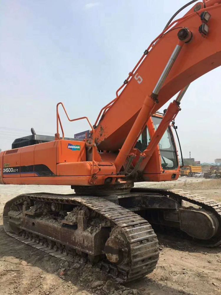 斗山dh500lc7挖掘机