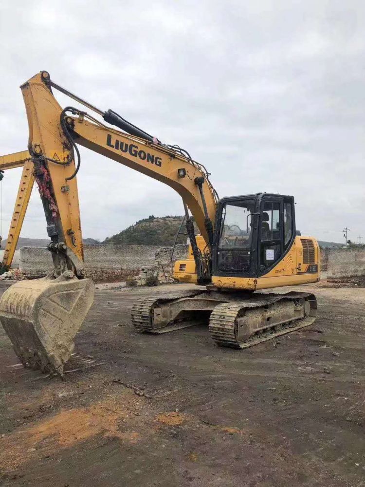 柳工clg915e 挖掘机