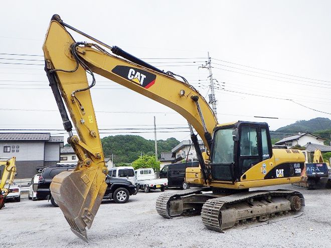 卡特彼勒320de挖掘机